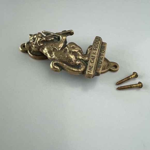 Vintage Door Knocker The Cat & Fiddle Buxton - Picture 4 of 12